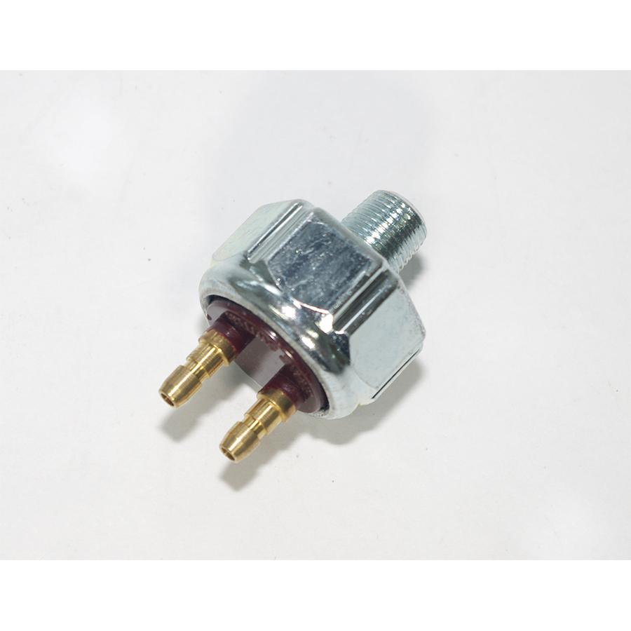 B164】ナイルス S25PA ブレーキ油圧スイッチ 部品を探すも | 塗る職人